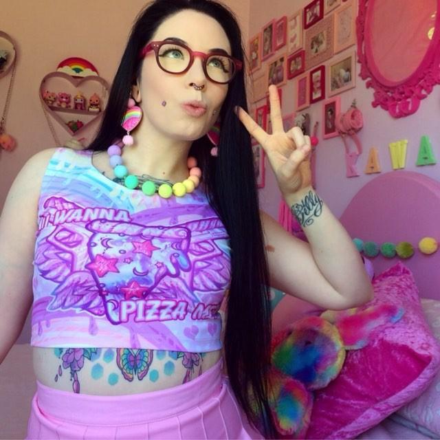 U wanna pizza me?! Crop